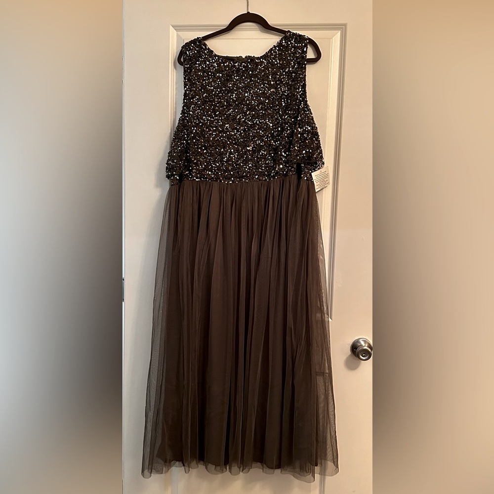 Maya Plus Bridesmaid Sequin and Tulle Midaxi Dress in Dark Gray